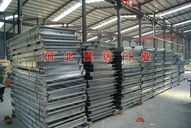 工業(yè)門(mén)加工車(chē)間